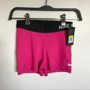 Nike Pro